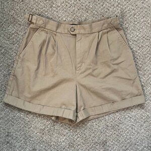 Banana Republic Size 6 Tan High Waisted Shorts with Pleats